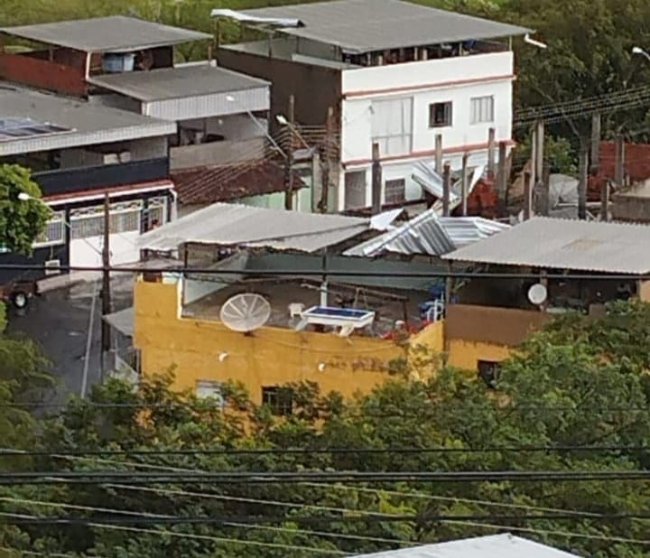 Chuva intensa e forte vento causam estragos em Muriaé Jornal Imprensa