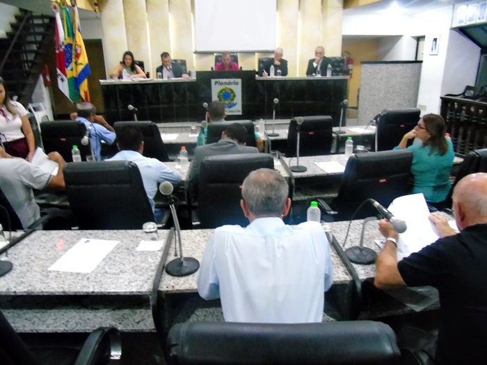 MESA E PLENÁRIO 01 28